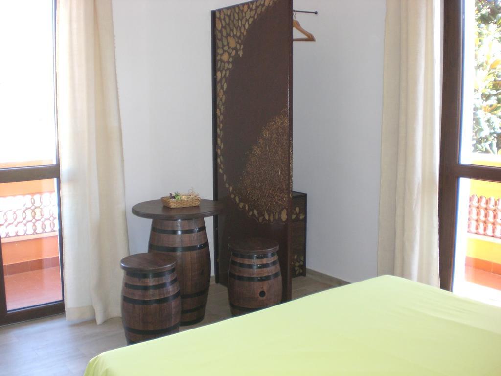 B&B Domus Cerri Fiumicino Exterior photo